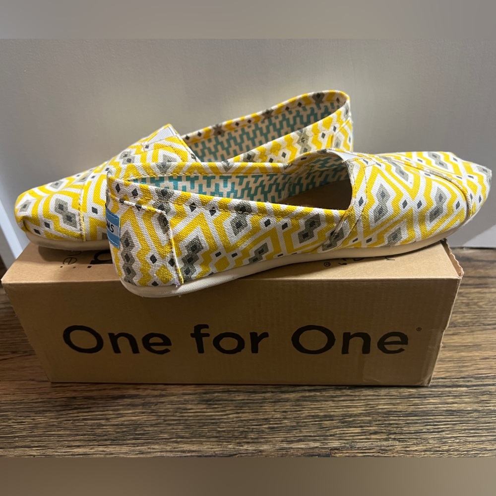 beight yellow jonathan adler toms tribal